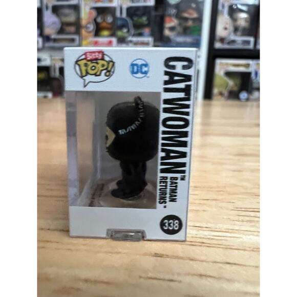 BITTY Catwoman Batman Returns Funko Pop #338 Movies DC Comics Michelle Pfeiffer - Picture 4 of 6
